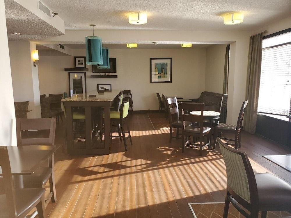 Spark By Hilton Colorado Springs I 25 Central Eksteriør billede